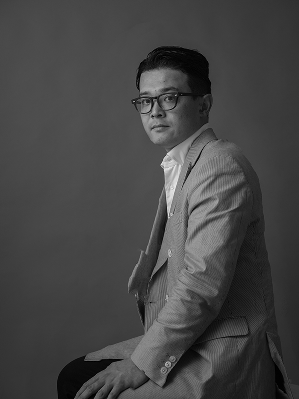 小林 隼也